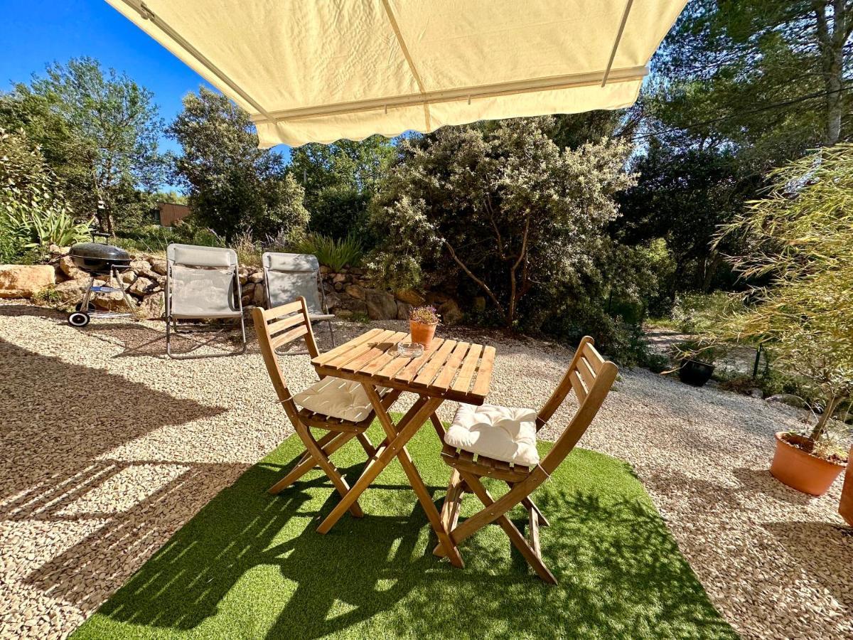Paisible Studio Tout Neuf En Lisiere De Foret Peyrolles-en-Provence Bagian luar foto