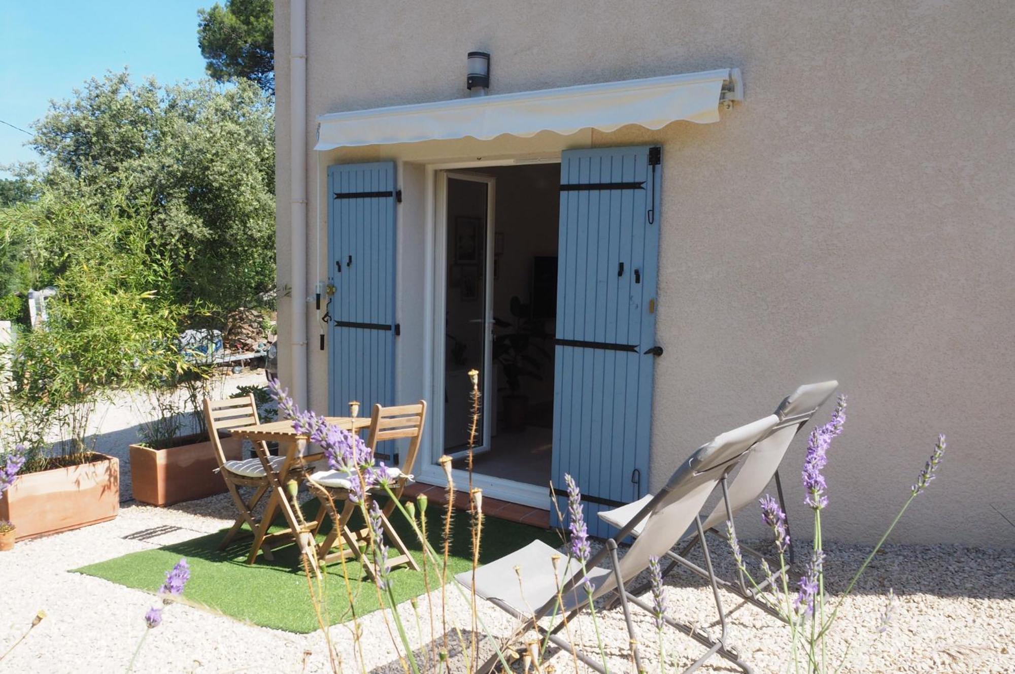 Paisible Studio Tout Neuf En Lisiere De Foret Peyrolles-en-Provence Bagian luar foto